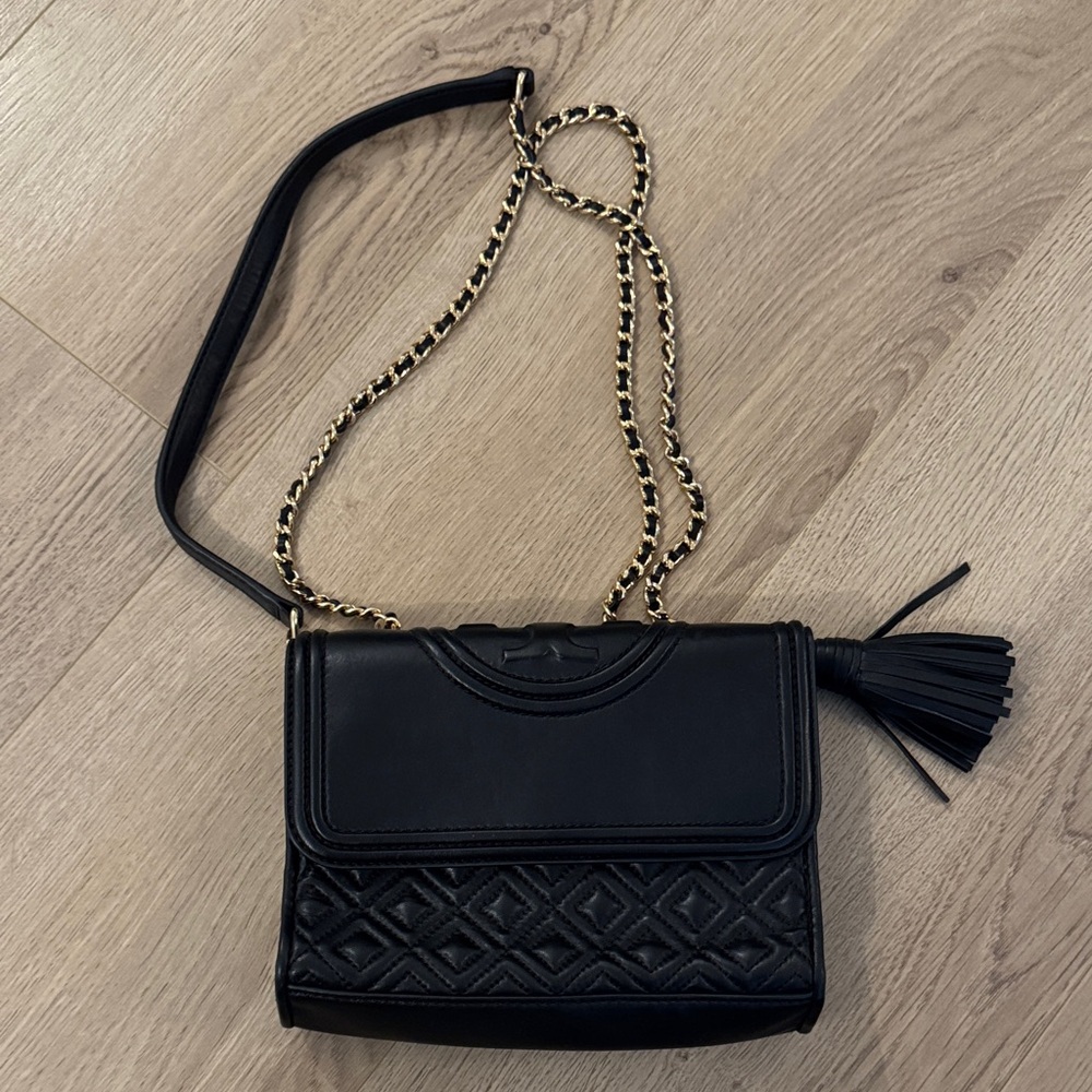 Tory Burch Fleming Shoulder Bag — black